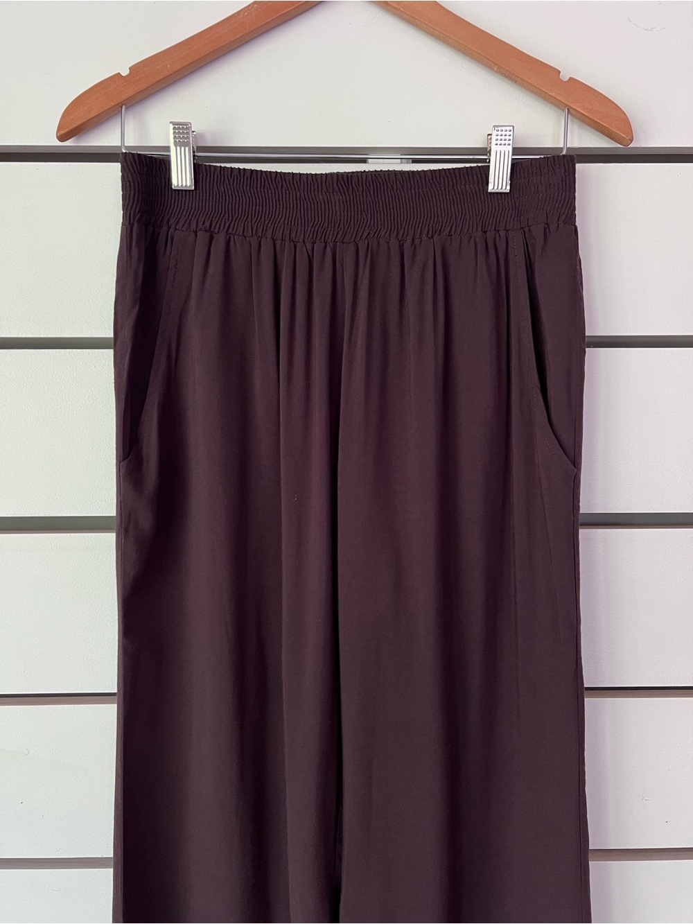 DREW Wide Leg Pant - Picture 3 of 9